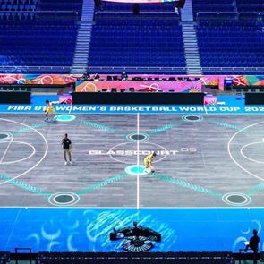 Glass floor αντί για παρκέ, στο πράσινο ΟΑΚΑ