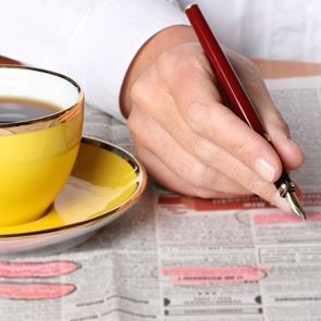 Επιχειρηματίας μόνος στη Λάρισα ψάχνει κοπέλα &#39;ανεμβολίαστη, αδύνατη, ορθόδοξη