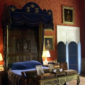 Κάπως έτσι μοιάζουν τα δωμάτια των μελών της βασιλικής οικογένειας