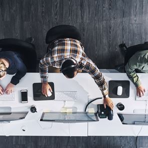 Η εποχή των ευτυχισμένων εργαζόμενων στην τεχνολογία έχει παρέλθει