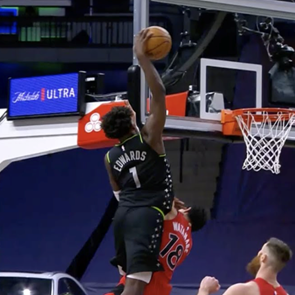 Ο Anthony Edwards μόλις μας έδωσε το κάρφωμα της χρονιάς