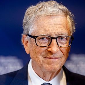 Ο Bill Gates ανησυχεί για τη "σκοτεινή εποχή" που έρχεται