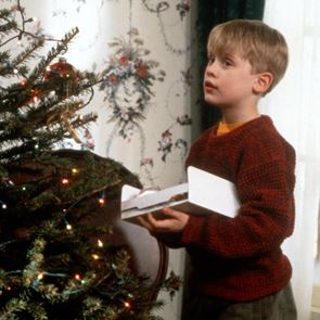 Πώς ο Macaulay Culkin φαντάζεται μια νέα ταινία &quot;Μόνος στο Σπίτι