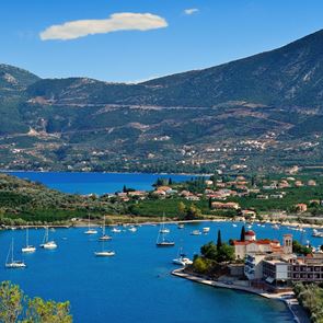 3 προορισμοί κοντά στην Αθήνα για απίθανες διακοπές