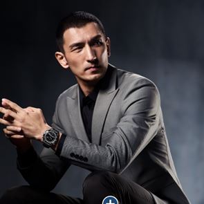 Το Huawei Watch Ultimate έρχεται στην Ελλάδα