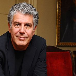 Στα σκαριά <em>ντοκιμαντέρ</em> για τη ζωή του Anthony Bourdain