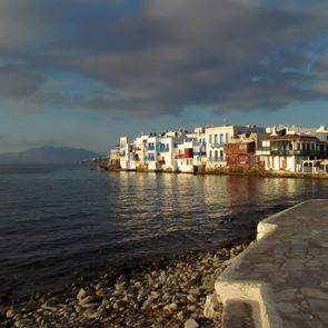 Λουκέτο σε δύο γνωστά εστιατόρια της Μυκόνου