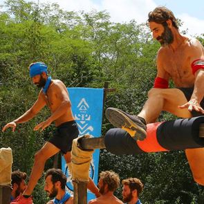 Πώς να προπονηθείς για το <em>Survivor</em>
