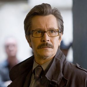 Ο χαρισματικός Gary Oldman και οι σκοτεινοί δαίμονες της ζωής