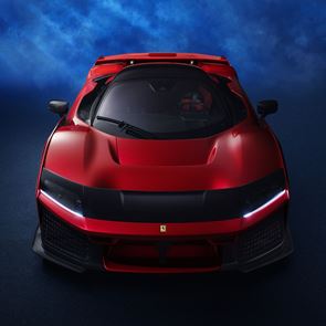 Γιατί ξεπουλάνε τα πανάκριβα hypercars και το εντυπωσιακό sold out της Ferrari