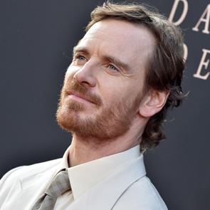 Η κοσμοπολίτικη φινέτσα του Michael Fassbender