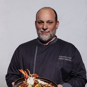 Ο Νίκος Σκλήρας έκανε κάποτε τη Meryl Streep να παραμιλά με τις γεύσεις