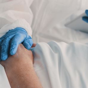 Ιστορικό ρεκόρ θανάτων στην Ελλάδα το 2020