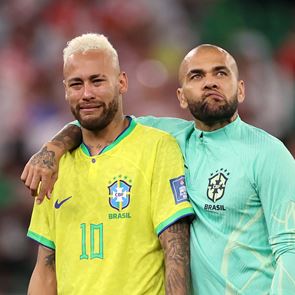 Μια ματιά στο inbox του αρχηγού Neymar