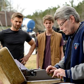 To &quot;Κοράκι&quot; του Stephen King έρχεται στη μικρή οθόνη