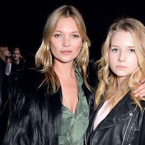 Lottie Moss, στα βήματα της μεγάλης αδερφής