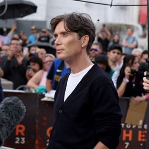 O Cillian Murphy έχει κάτι να πει για το φαινόμενο Barbenheimer
