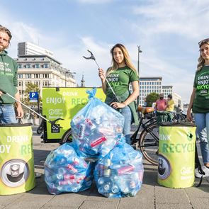 Οι Έλληνες ζητούν περισσότερους κάδους ανακύκλωσης σε δημόσιους χώρους