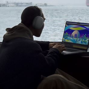 Τι παίζει με τον επεξεργαστή του νέου MacBook Pro