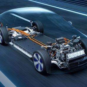 Πώς οι μπαταρίες των ηλεκτρικών αυτοκινήτων αποκτούν δεύτερη ζωή