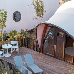 H Domes υποδέχεται το 91 Athens Riviera, The Resort