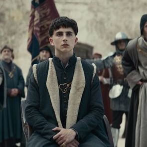 Πρώτο trailer για το The King με τον Timothée Chalamet