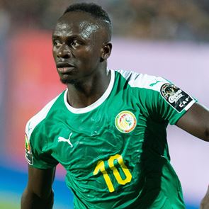 O &#39;αναπάντεχος&#39; γάμος του Sadio Mané με 18χρονη που του είχαν &#39;τάξει&#39; από μικρή