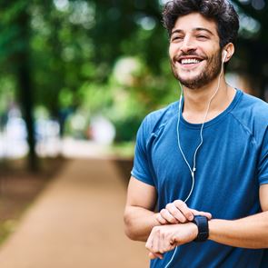 10 απλές συνήθειες για να μοιάζεις νεότερος