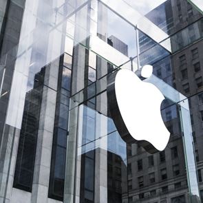 Η Apple παρουσιάζει τα πιο ισχυρά laptops στην ιστορία