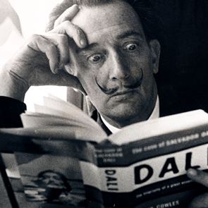 Καιρός για (νέα) βιβλία