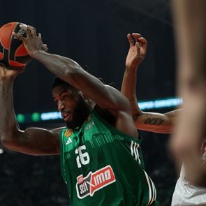 O σοκαριστικός τραυματισμός του Mathias Lessort και ο &#39;φύλακας άγγελος&#39; Juancho Hernangómez