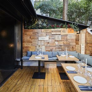 Vinoteca Athens, εκεί που η ελληνική δημιουργική κουζίνα υμνεί το εκλεκτό κρασί