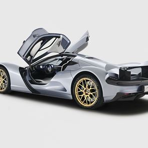 To καλύτερο ηλεκτρικό αυτοκίνητο - για όσους μπορούν να το πληρώσουν