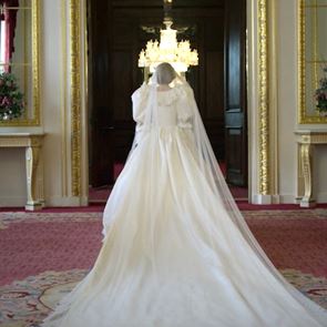 Πρώτη ματιά στην 4η σεζόν του The Crown