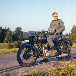 Η παρακαταθήκη του Steve McQueen στο αντρικό στυλ