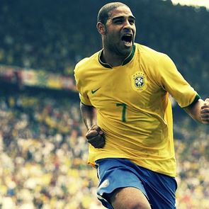 Ο Adriano έχει μία ιστορία να πει