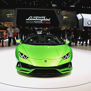 Huracán EVO Spyder: Η νέα Lamborghini δεν γνωρίζει όρια