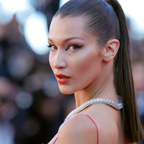 Η Bella Hadid κατηγορεί το <em>Instagram</em> για bullying