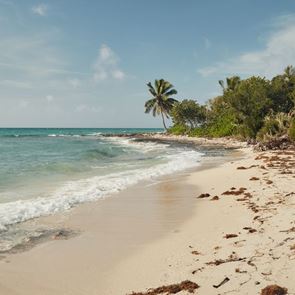 To Airbnb αναζητά εθελοντές για <em>διακοπές</em> στις Μπαχάμες