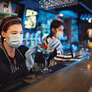 Μουσική στην εστίαση και επέκταση κυκλοφορίας έως τη 01:30 από το Σάββατο