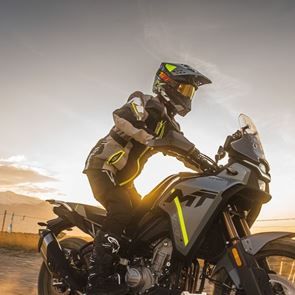 Μάλλον βρήκαμε την πιο value for money και ανθεκτική μοτοσικλέτα εκεί έξω