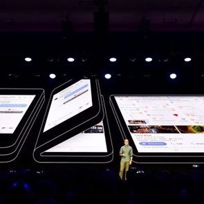 Η Samsung παρουσίασε το πρώτο πτυσσόμενο smartphone