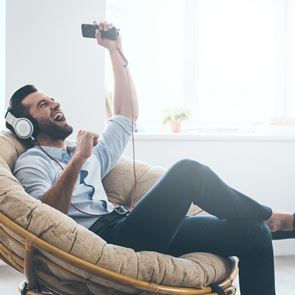 Η επιστήμη απεφάνθη: Ένα (συγκεκριμένο) τραγούδι μας φτιάχνει τη διάθεση