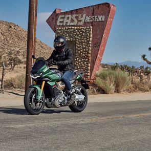 Ewan McGregor και Moto Guzzi ξανά μαζί