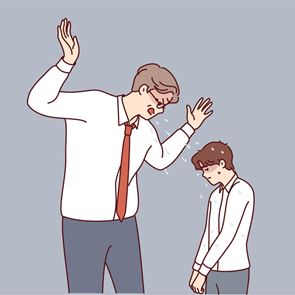 Έχεις τοξικό διευθυντή: 4 πράγματα που δεν πρέπει να κάνεις και 4 σωστοί τρόποι αντίδρασης