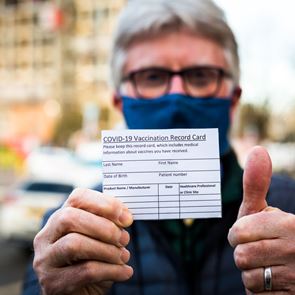 Τι ακριβώς είναι και πώς εκδίδεται η βεβαίωση εμβολιασμού