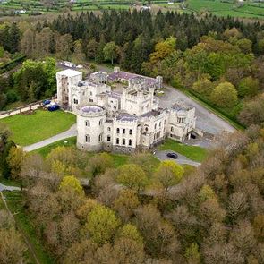 Ένα πραγματικό κάστρο του Game of Thrones ψάχνει αγοραστή