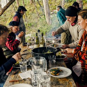 Βγαίνοντας μέσα, μπαίνοντας έξω
