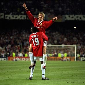 Η μακρυμάνικη φανέλα επέστρεψε στο ποδόσφαιρο και αυτό είναι καλό