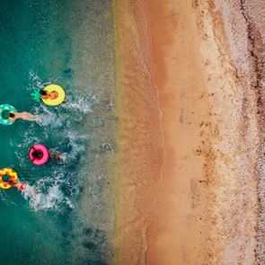Τι ακριβώς συμβαίνει με τον καύσωνα στις ελληνικές θάλασσες